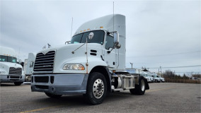 2017 MACK PINNACLE CXU612 22-10048