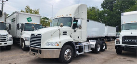 2016 MACK PINNACLE CXU613 23-55598