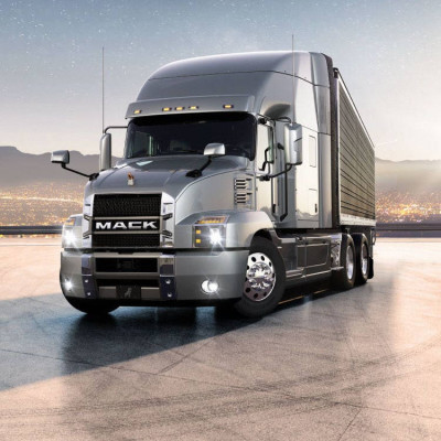 Discover Your 2025 Mack Trucks in Detroit and Saginaw at Interstate Trucksource