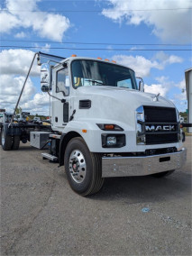 2024 MACK MD7 75558